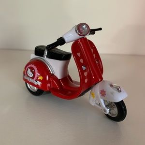Y2k hello kitty moped decor